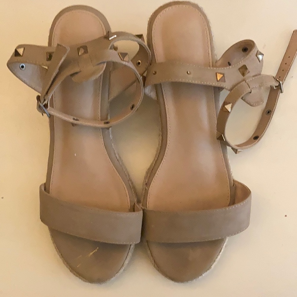 Really cute small heels